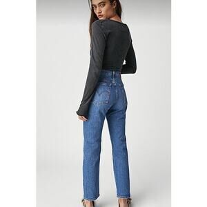 Levi’s High Waisted Taper Light Wash Aesthetic Cotton Blend Jeans 26x27